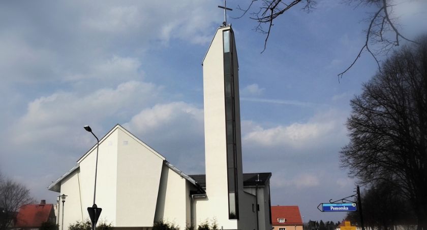 Parafia św. Krzysztofa. Kwarantanna na plebanii, jeden ksiądz zakażony
