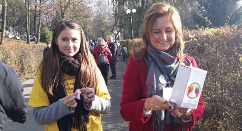 Hospicjum w Szczecinku. Koronawirus zatrzyma kwestę na cmentarzu?