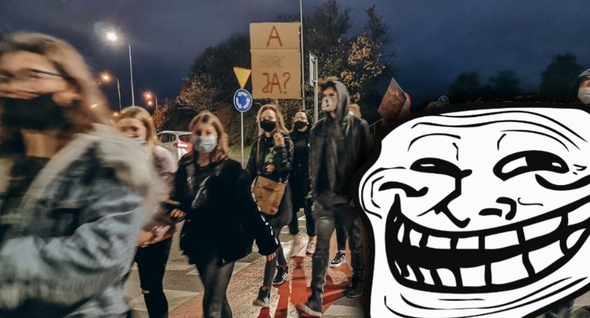 Strajk Kobiet w Szczecinku. Uczestnicy „strollowali” policję?