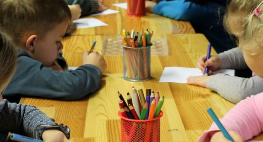 Przedszkolaki w Szczecinku z przymusowym wolnym i kwarantanną