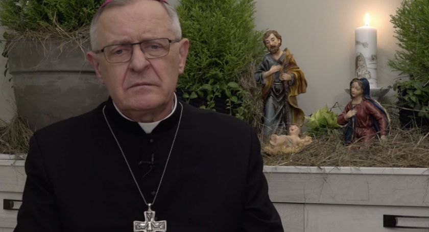 Biskup Edward Dajczak o Bożym Narodzeniu. Co zrobić, by zachować to, co najpiękniejsze?