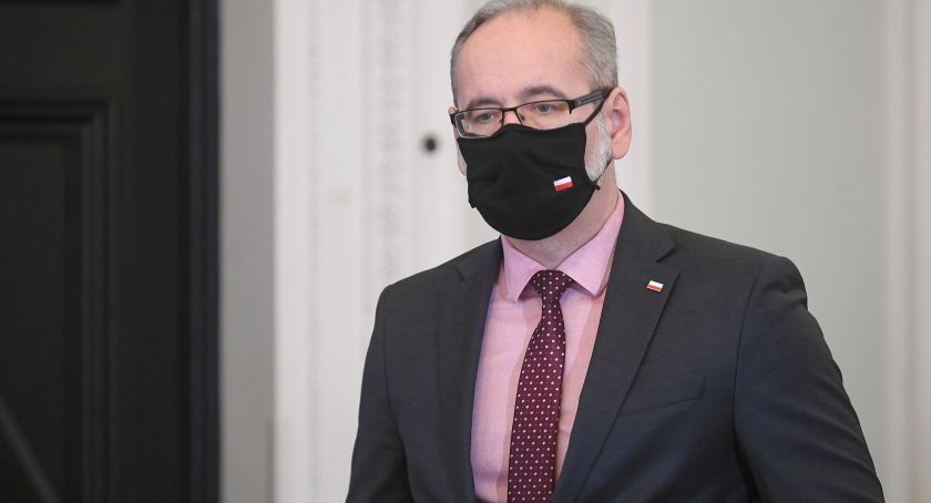 Czy niezaszczepieni będą mieli trudniej?