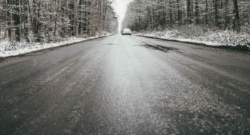 Ostrzeżenie meteo. Może wystąpić oblodzenie na drogach i chodnikach