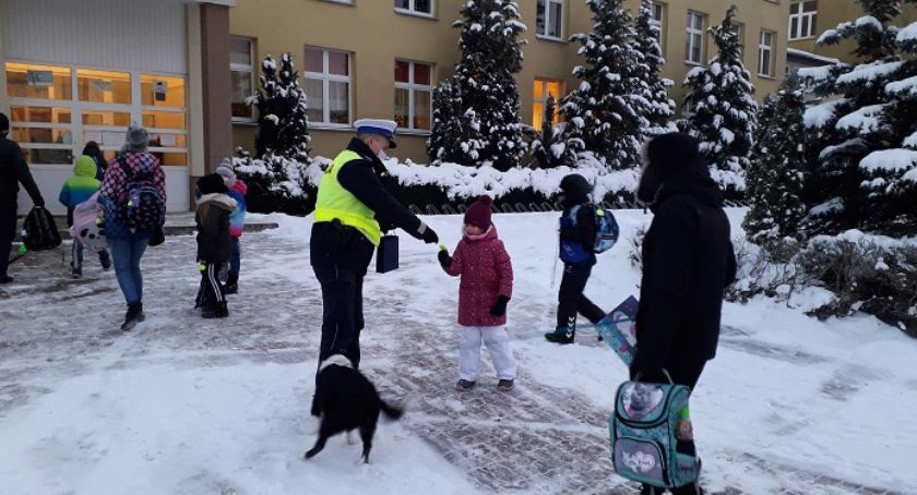„Odblaskowa” akcja policjantów