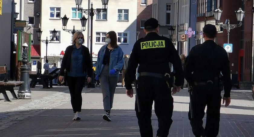 Prawie 20 tysięcy interwencji w rok! Policja miała co robić