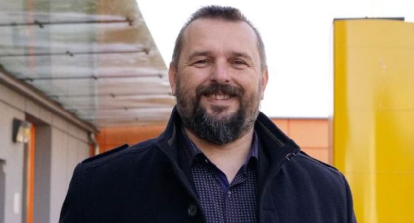 Marcin Bedka: Maseczki mają nam pokazać, kto tu rządzi