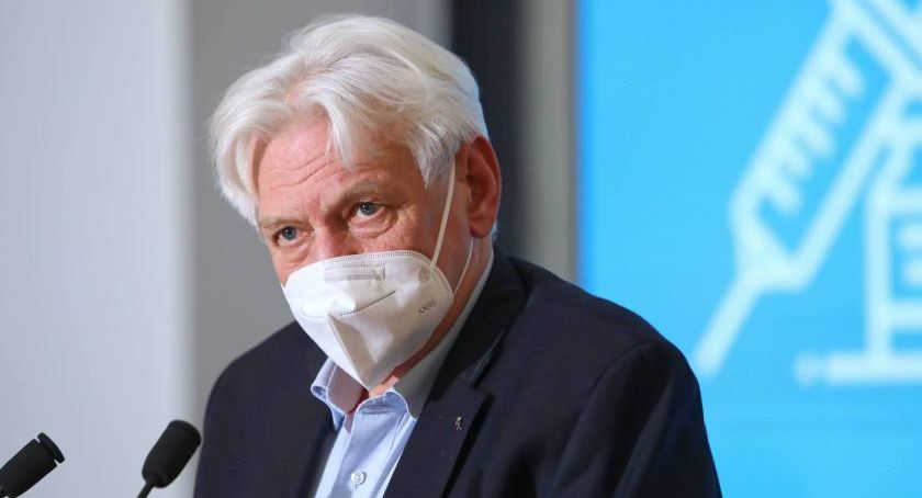 „Pojutrze możemy zamknąć Polskę”. Horban o całkowitym lockdownie