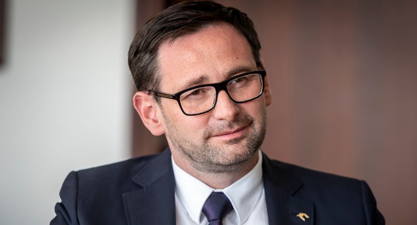 M. Golińska o szumie związanym z Obajtkiem: Powinny to wyjaśnić służby