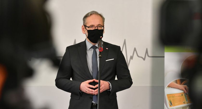 Minister Zdrowia: Trzecia fala Covid-19 słabnie. Odbudowa zdrowia Polaków to priorytet