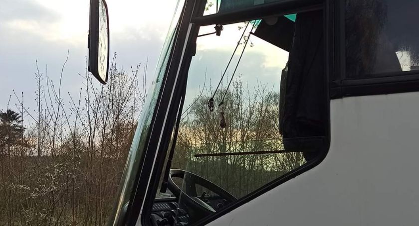Kolizja autobusu MKP Szczecinek w drodze na mecz i awans w Pucharze Polski