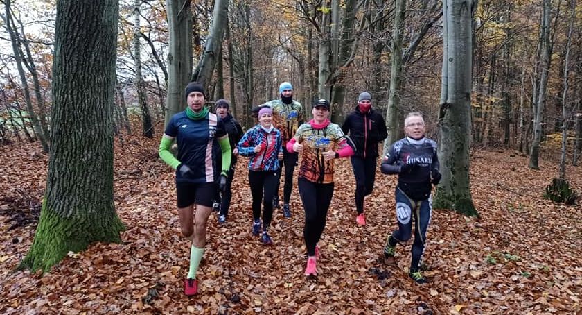 „Biegam naturalnie z leśnikami”. Wracają wspólne treningi biegowe