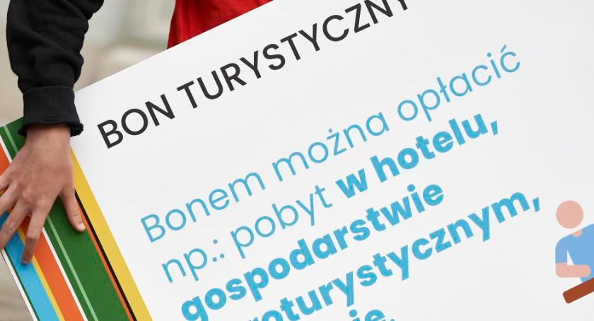 500 plus na wakacje. Polacy aktywowali już 1,7 mln bonów turystycznych