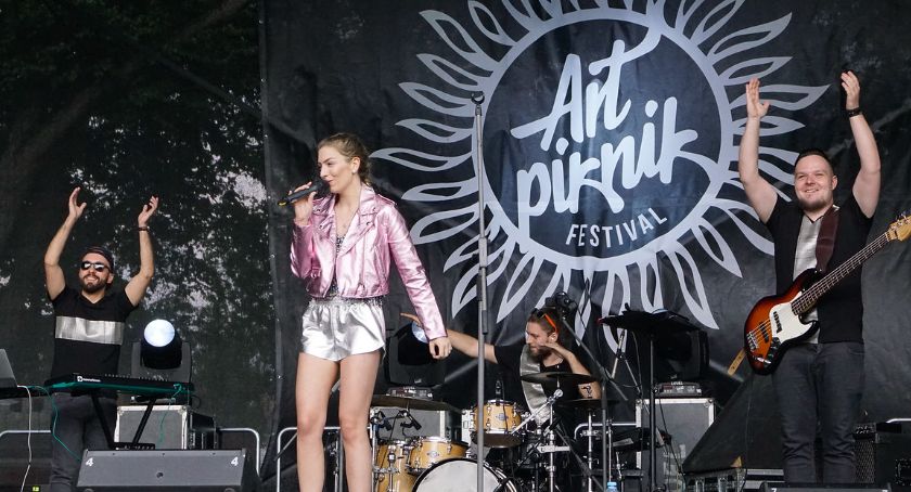 Art Piknik 2021. Jakie gwiazdy wystąpią w Szczecinku? Co będzie się działo?