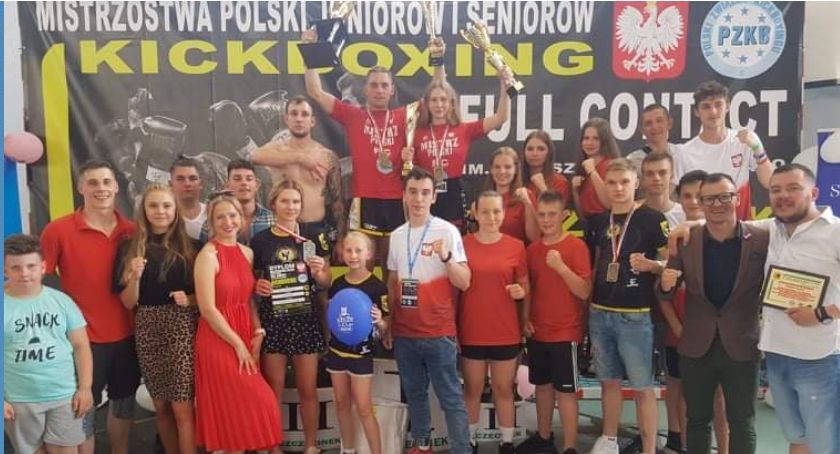 Mistrzostwa Polski w kickboxingu w Szczecinku: Gospodarze z medalami!