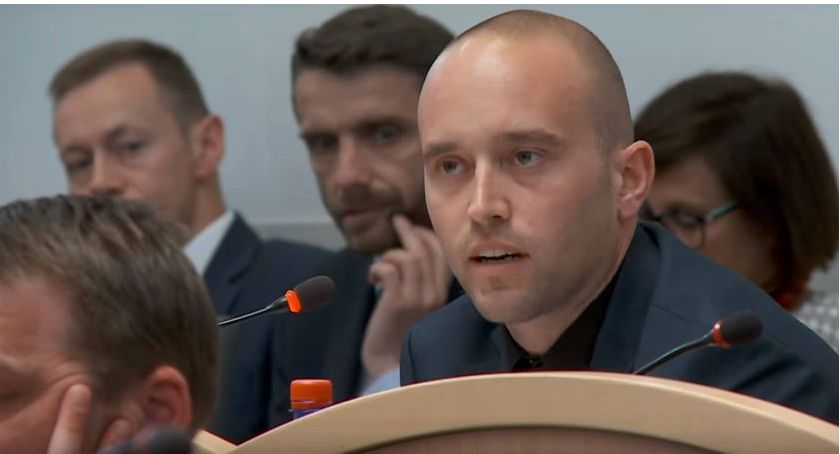 Zaglądamy do kieszeni radnego wojewódzkiego. Jedynego ze Szczecinka