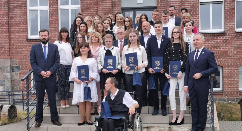 Znamy najlepszych uczniów powiatu szczecineckiego w roku szkolnym 2020/2021