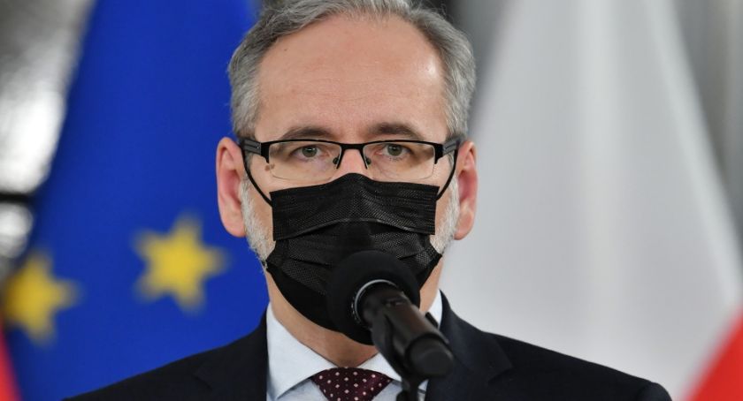 Czwarta fala pandemii pojawi się prawdopodobnie w drugiej połowie sierpnia