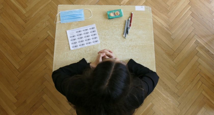 Wyniki matur 2021: Co czwarty absolwent nie zdał