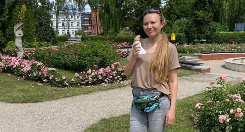 Aktorka Anna Guzik na wakacjach w Szczecinku