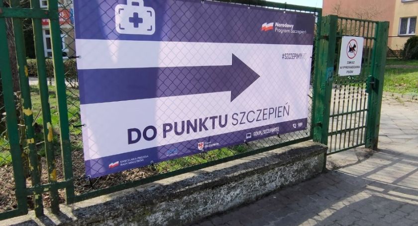 Ataki na punkty szczepień. „Może dojść do eskalacji”