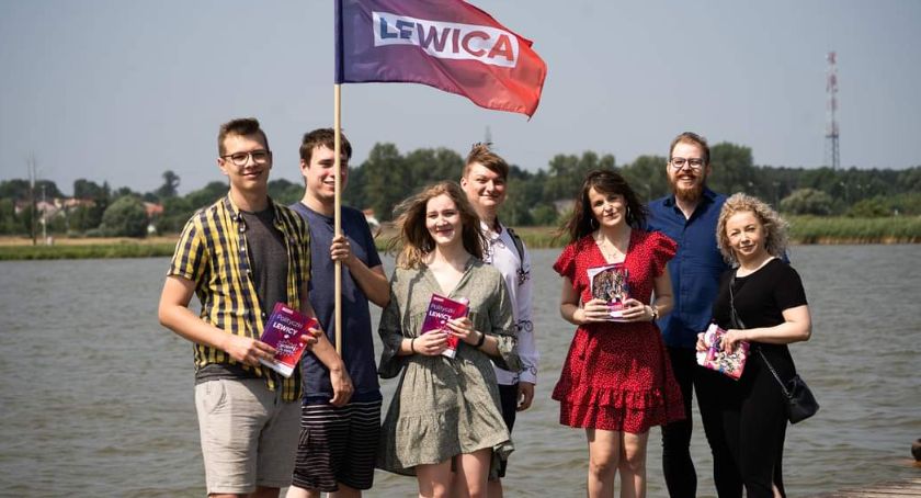 Autobus Lewicy odwiedzi Szczecinek