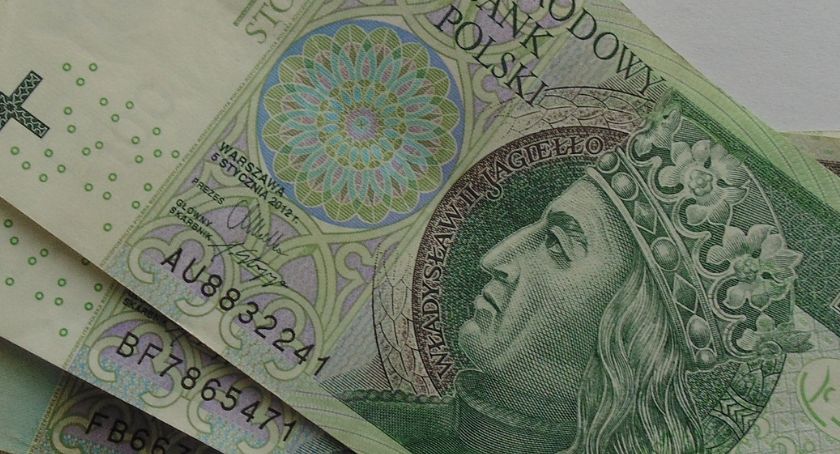 Bogactwo samorządów. Miasto ciągle spada, powiat się broni, gmina w górę