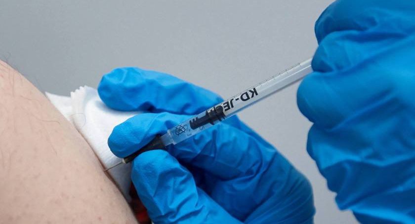 Będzie obowiązek szczepień przeciwko Covid-19? Są wątpliwości