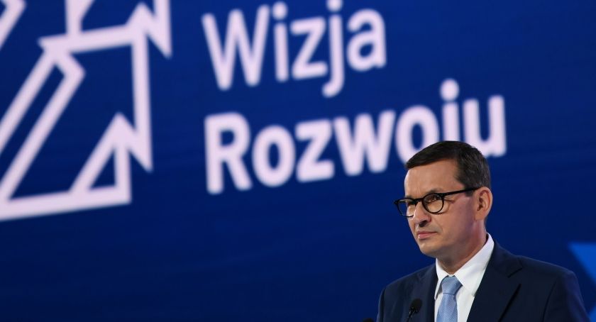 Wzrost wynagrodzeń szybszy niż wzrost cen? Premier obiecuje