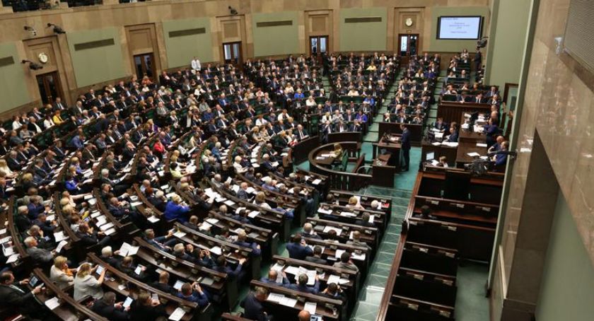 Stan wyjątkowy przy granicy z Białorusią. Jak głosowali posłowie ze Szczecinka?