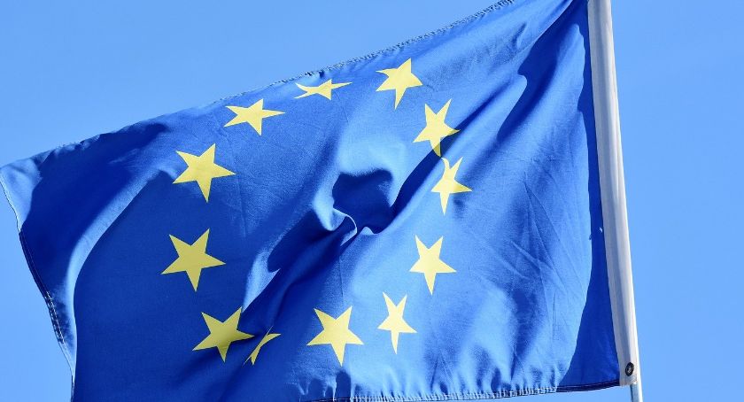 Sonda: Czy Polska może wyjść z Unii Europejskiej?