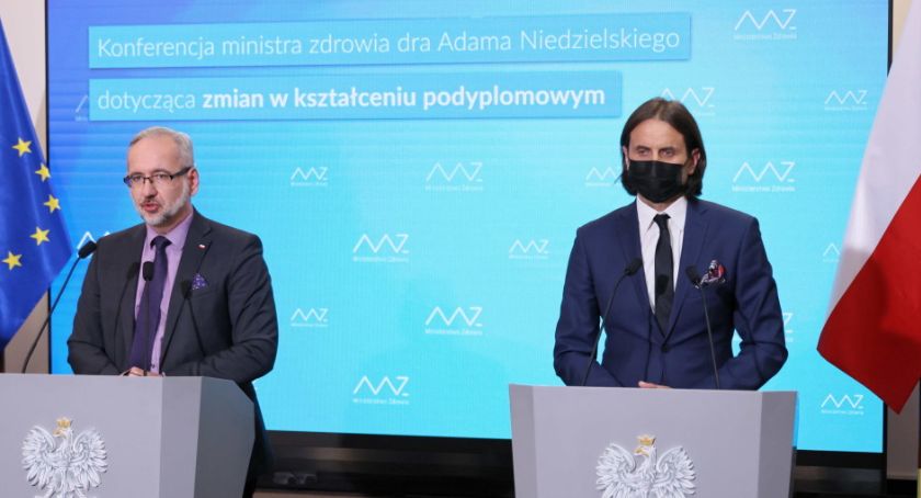 Niedzielski: Nie rozważamy żadnych lockdownów