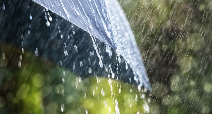 Ostrzeżenie meteo dla powiatu. Intensywne opady deszczu