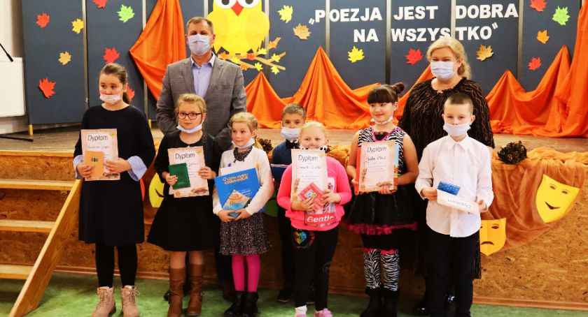 W Parsęcku recytowali utwory Tuwima i Szymborskiej