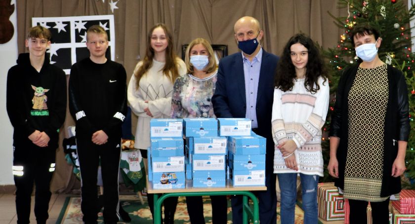 Laureaci konkursu przyrodniczego z nagrodami starosty