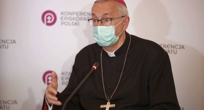 Abp Gądecki: Pandemia osłabiła religijność Polaków