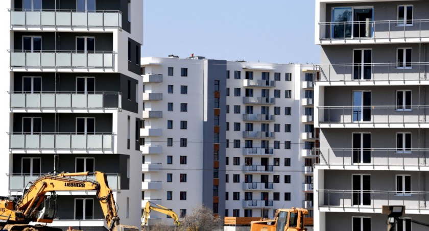 Rata przeciętnego kredytu mieszkaniowego wzrosła do 1350 zł
