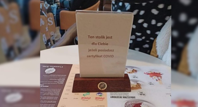 Kawiarnia w Szczecinku ze stolikami tylko dla osób z paszportem covidowym (aktualizacja)