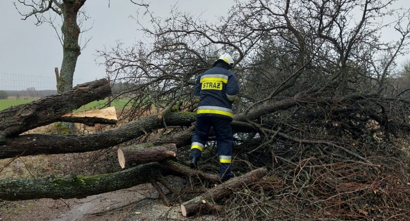 Orkan Nadia w powiecie. Starosta: Chciałbym wyrazić szacunek wobec wszystkich strażaków
