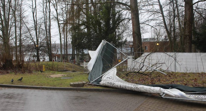 To nie koniec wichur. IMGW znów ostrzega przed silnym wiatrem
