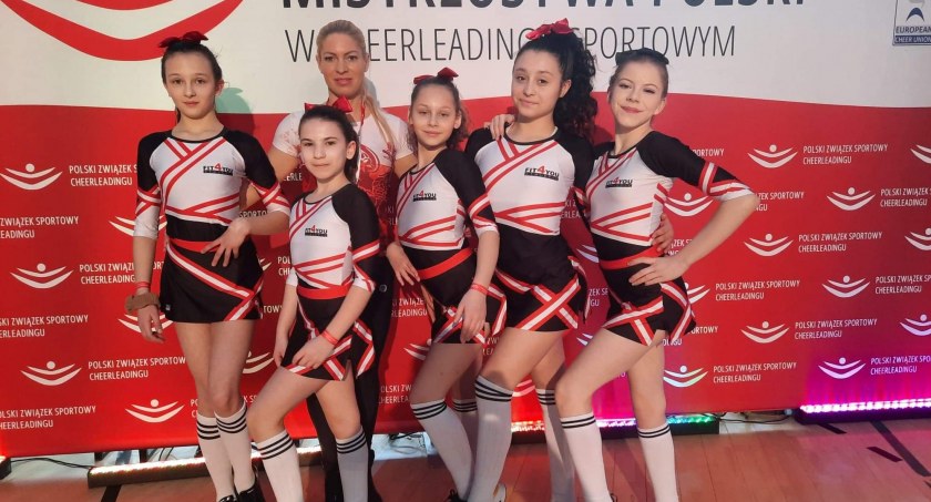 MP w Cheerleadingu: Udane debiuty dziewczyn ze Szczecinka!