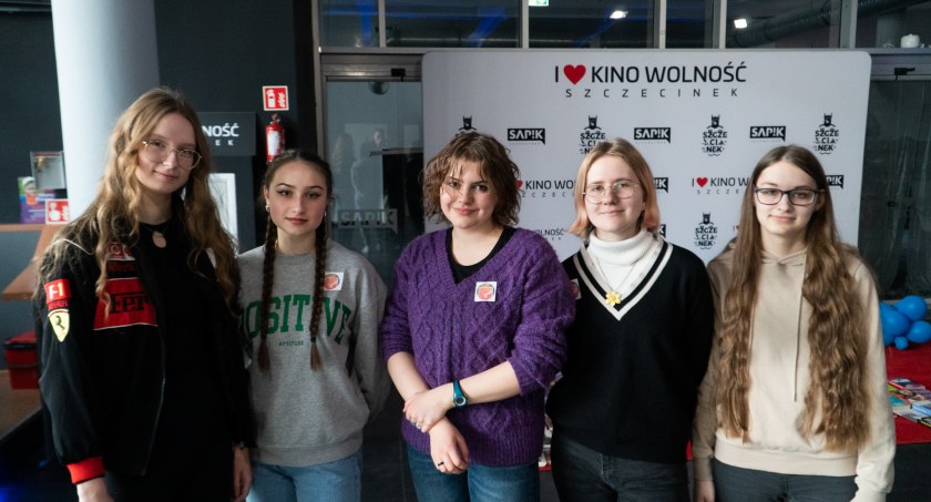 Wymiana książek i kiermasz charytatywny w szczecineckim kinie