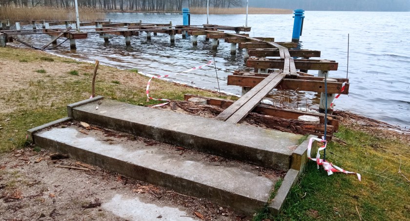 Pomost przy wieży Bismarcka na nowo. Trwa generalny remont