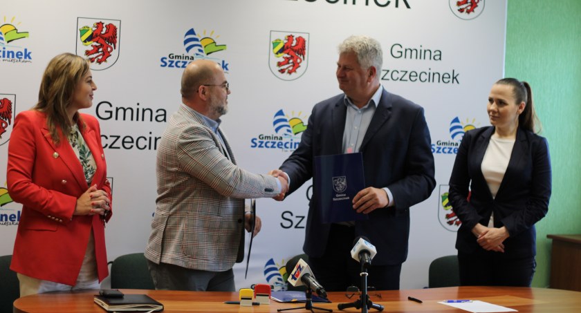 W Marcelinie zostanie zmodernizowana droga. Umowa podpisana