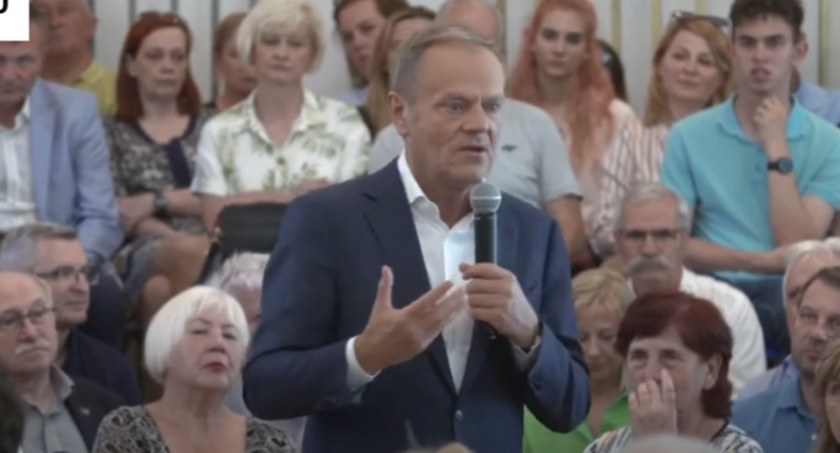 K. Serafiński: Tusk nie oddzieli Kościoła od państwa