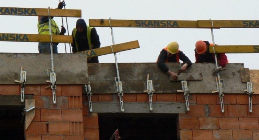 Nowe oferty pracy w Szczecinku [вакансії в щецинці]