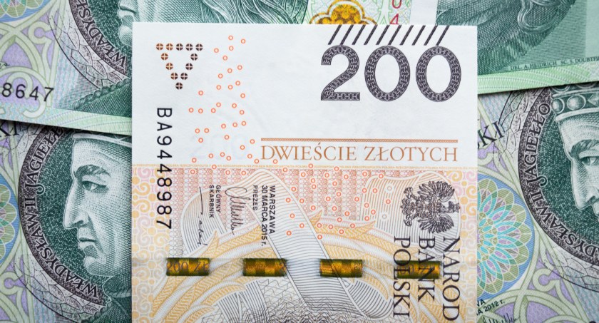 Ujawnione majątki. Ile zarabiają radni?