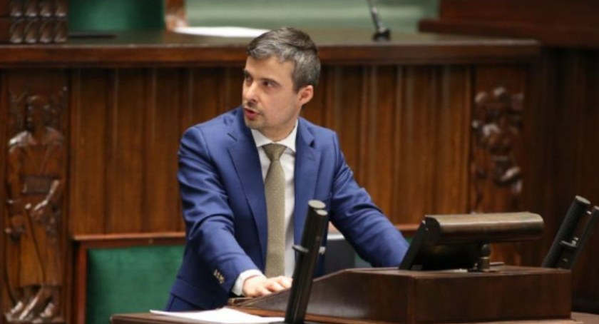 Poseł Lubczyk o sankcjach wobec Rosji: Trzeba ich zabić gospodarczo