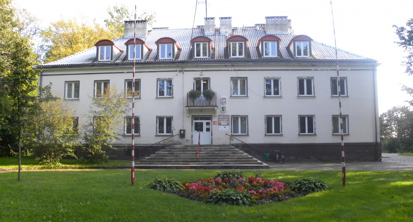 Wójt Gminy Grzmiąca ogłasza