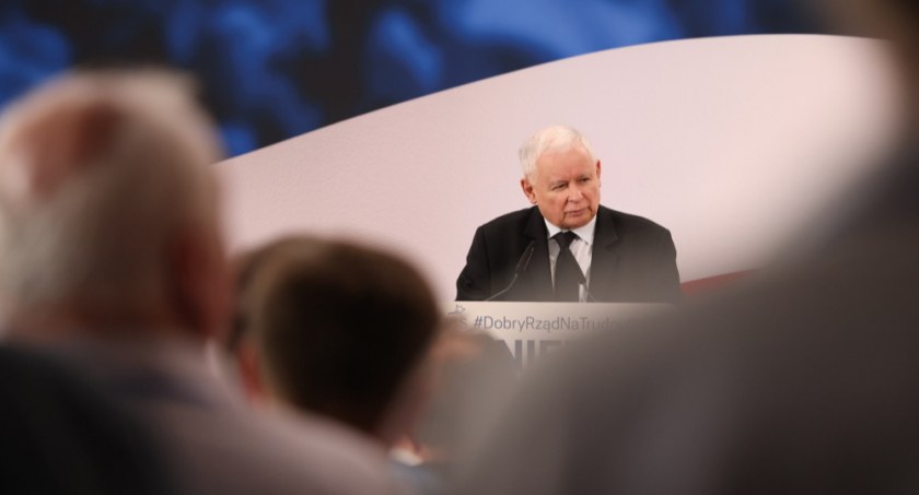 Prezes PiS rusza w objazd po kraju na przełomie sierpnia i września