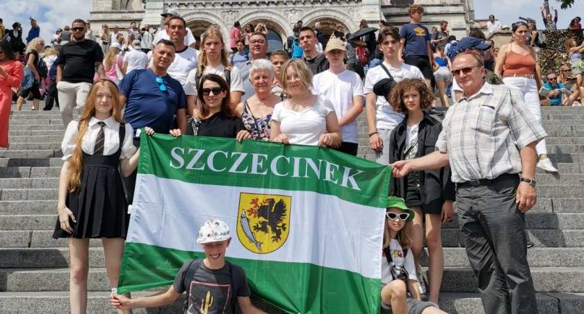 Młodzież ze Szczecinka na wakacjach w Noyelles-sous-Lens
